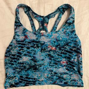 Lululemon stash it bra